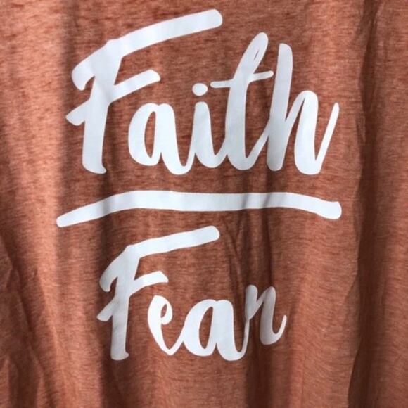 Joei & I Faith  Short Sleeve Crew Neck Womens Graphic Tee Size S - Picture 4 of 7